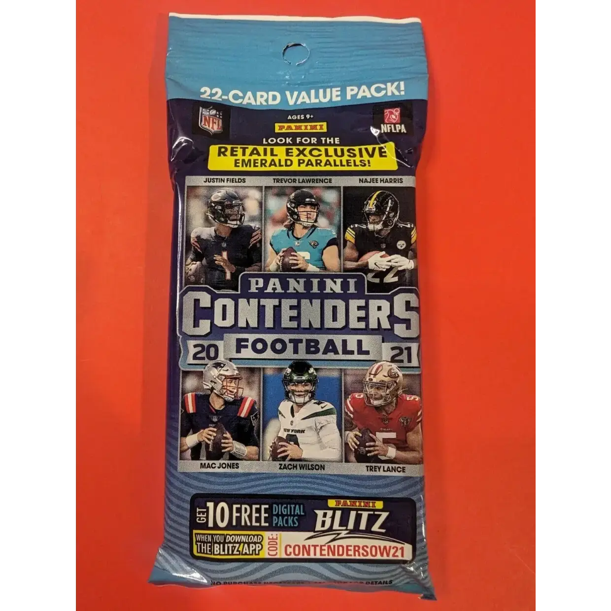 Panini 2021 Contenders Football Cello Value Pack With Exclusive Emerald Parallels, 22 Cards